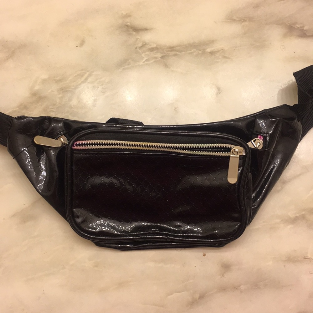 Black Fanny Pack